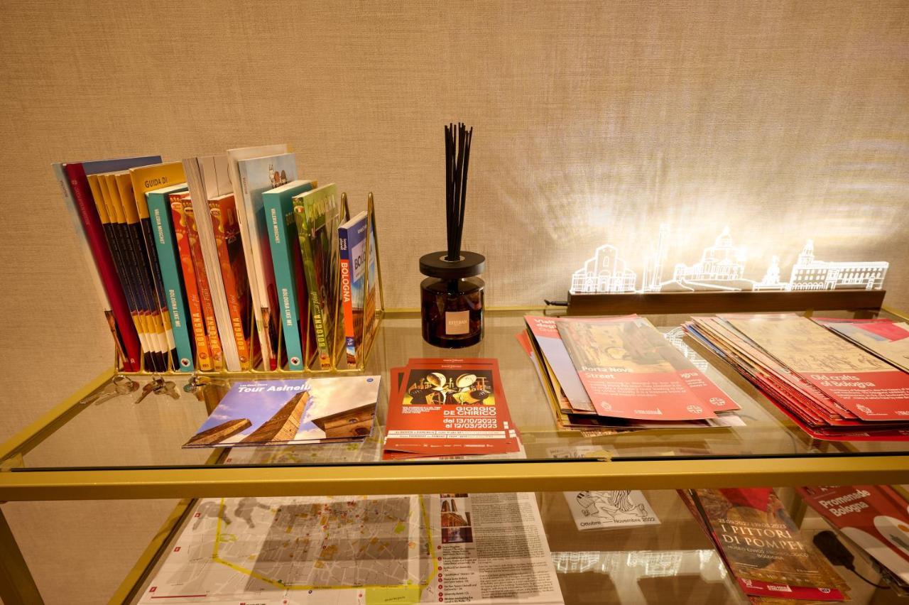 D'Azeglio 62 Luxury Rooms Bologna Ngoại thất bức ảnh